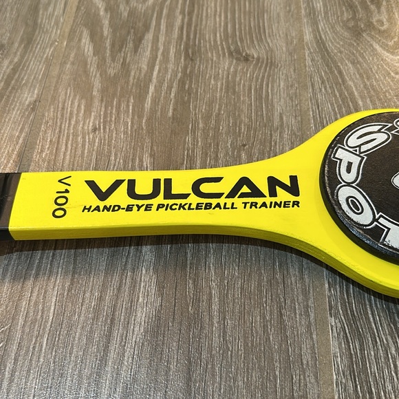 Vulcan hand eye sweet spot pickleball trainer paddles and reflex bounce ball - Picture 4 of 6